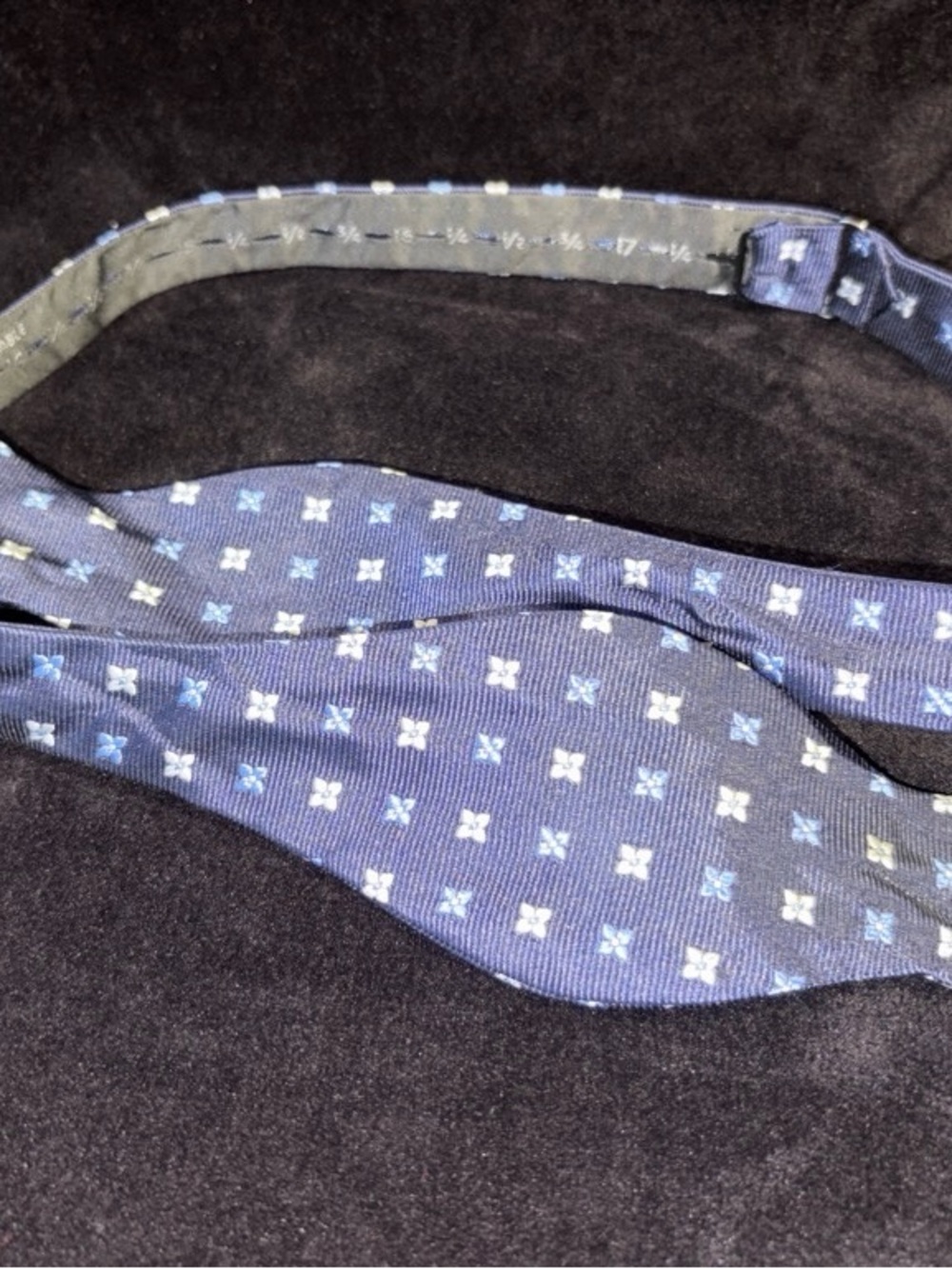 Brooks Brothers "346" Geometric Foulard Silk Bow Tie OS Navy Blue Classic EUC